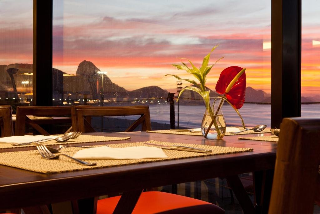 هتل اورتون پالاس